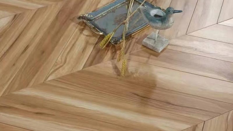 强化复合地板：揭秘价格背后的秘密